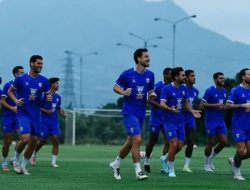 Persib Pasang Target Juara Paruh Musim, Klok Siap Salip Borneo di Tikungan Terakhir