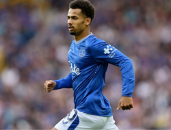 MU Masih Mandul, Iliman Ndiaye Masuk Radar Setan Merah untuk Musim Panas 2026