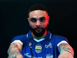 Persib Bandung Resmi Datangkan Kurzawa & Dion Markx, Maung Bandung Naikkan Level di Paruh Musim