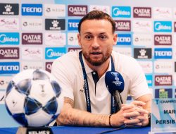 Marc Klok Kirim Pesan ke Nick Kuipers Jelang Persib vs Dewa United