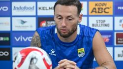 Misi Rahasia Marc Klok Saat Jeda Musim: Pulihkan Cedera Lama Demi Amankan Lini Tengah Maung Bandung
