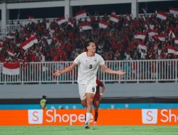 Hattrick Mitchell Baker Buat Vietnam Panik! Media Vietnam Soroti Keunggulan Penyerang Garuda