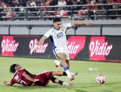 Kemenangan Dramatis! Persib Bandung Tumbangkan Bali United 3-2 Lewat Gol Injury Time